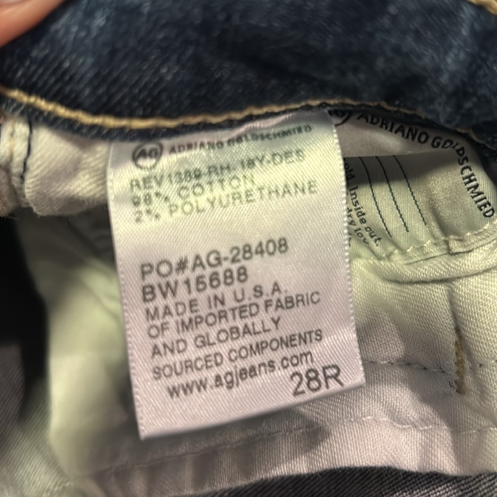 Jeans - Picture 8 of 8